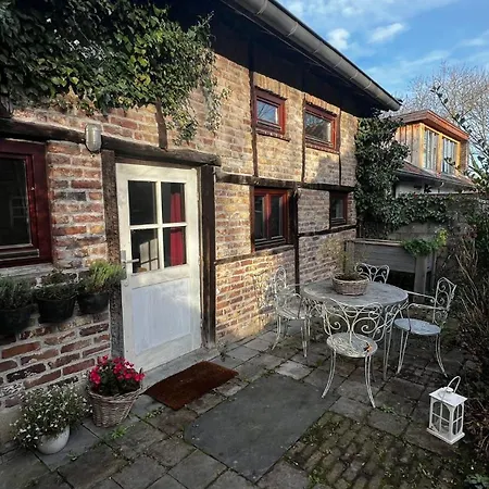 Rosa Apartment Beutenaken