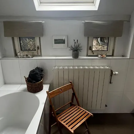 Rosa Apartment *