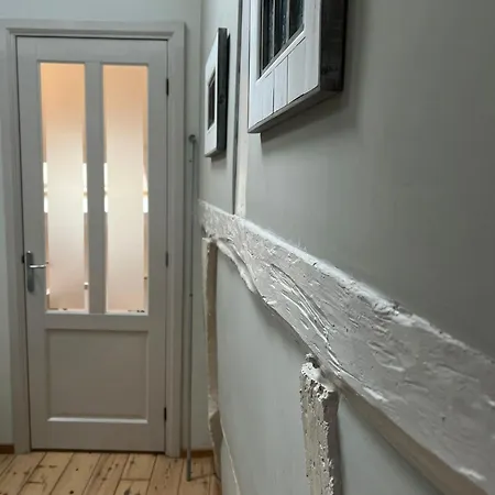 Rosa Apartment